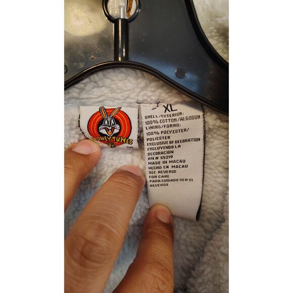 Vintage Looney Tunes Denim Sherpa lined Jacket - Picture 3 of 7